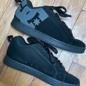 DC Skate shoes 10.5